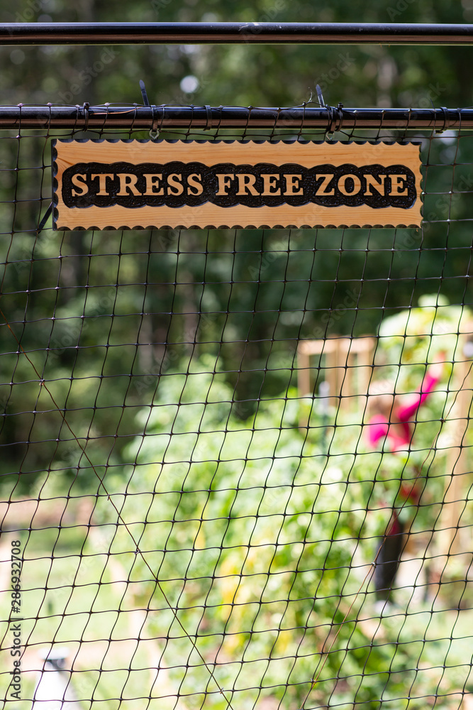 Obraz premium Organic Garden is Stress Free Zone 
