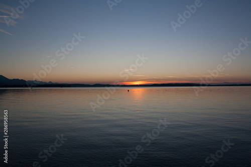 Sonnenuntergang  See