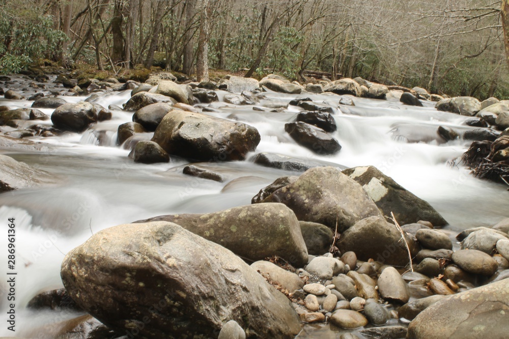 great smoky mountains ROLLING CASCADE STREAM great smoky mountains ROLLING CASCADE STREAM