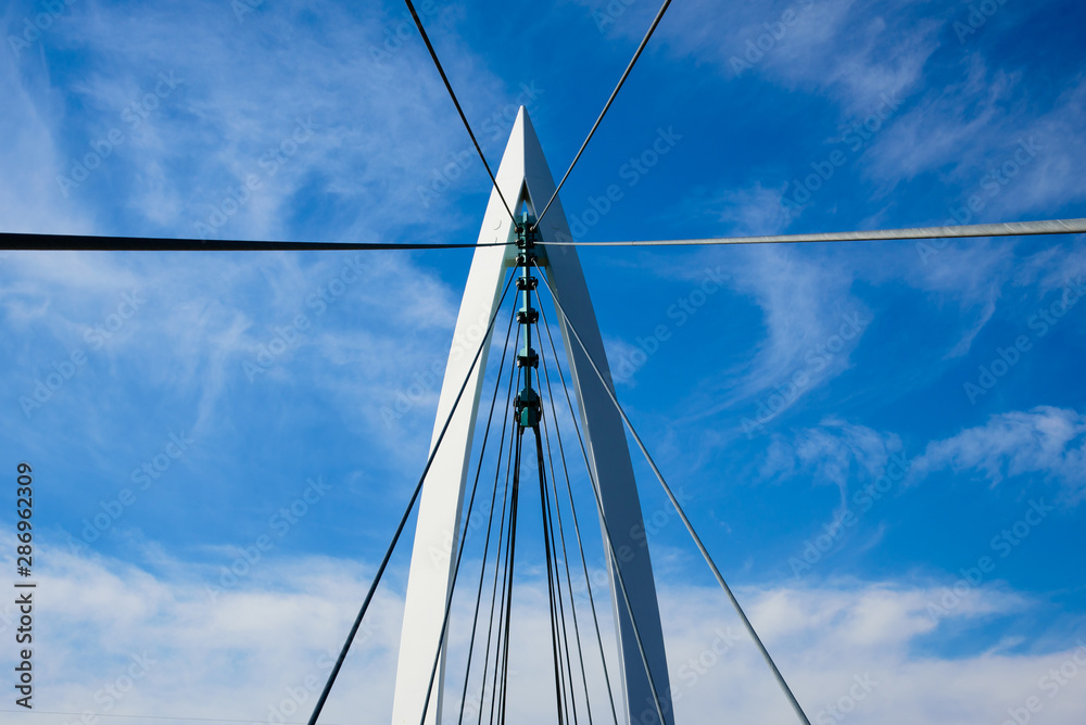 Fototapeta premium Sky Bridge