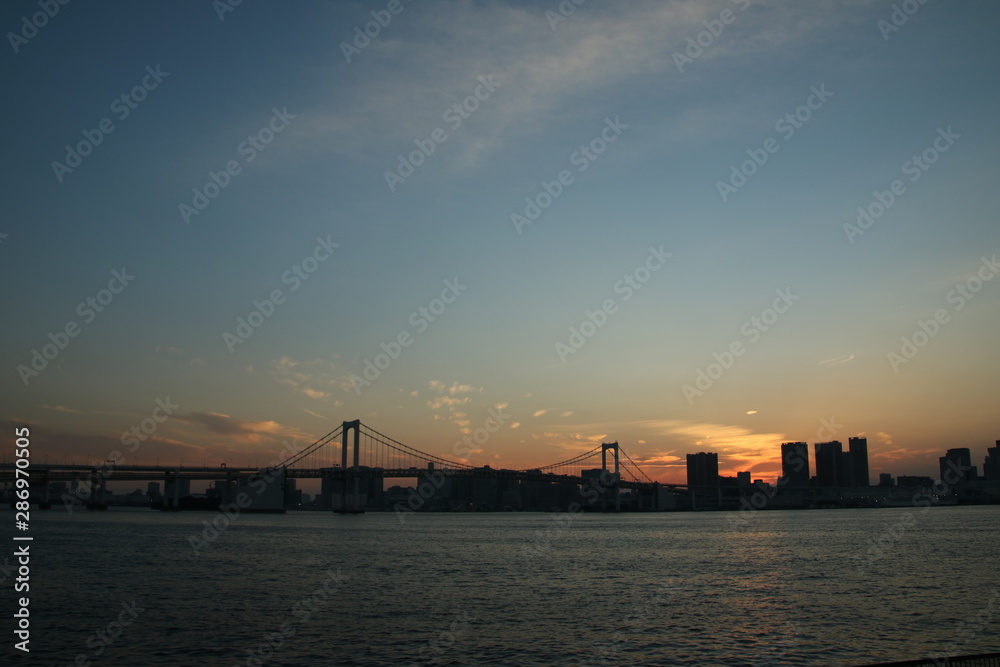 東京湾の夕日