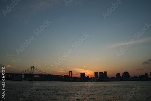東京湾の夕日 © acchity