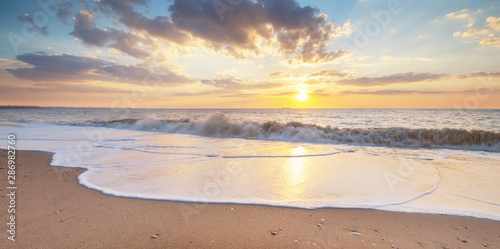 Fototapeta Naklejka Na Ścianę i Meble -  Beautiful beach shore seascape.