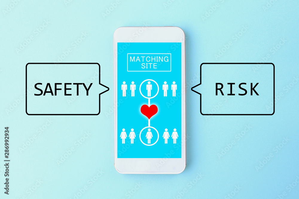 マッチングアプリの安全性 危険性 Stock 写真 Adobe Stock マッチングアプリの安全性 危険性 Stock 写真 Adobe Stock