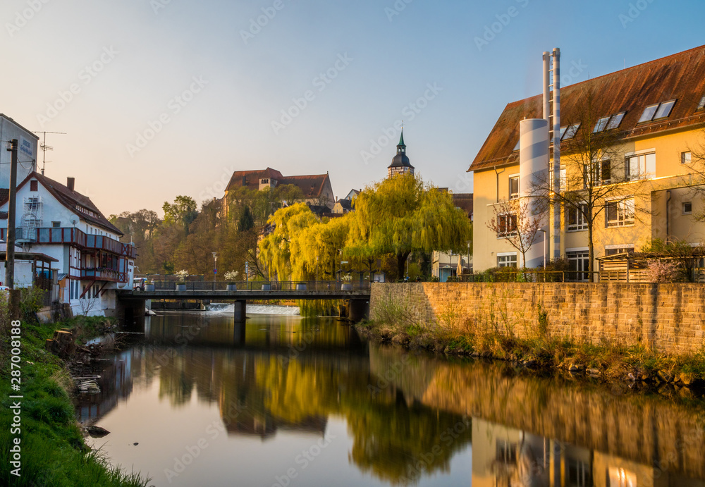 Fototapeta premium Backnang Biegel und Stadtturm Dauerbelichtung