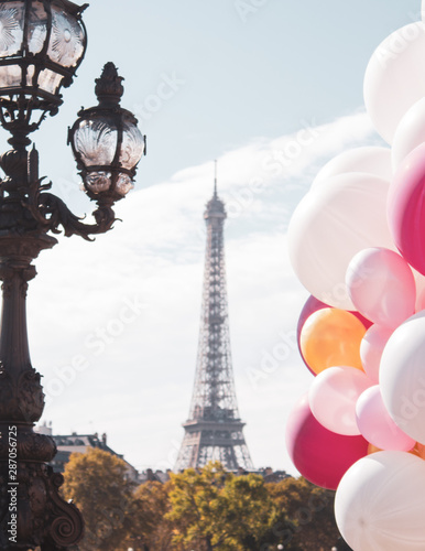 Balloons in Paris