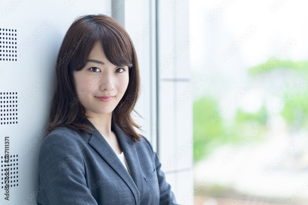 ビジネスウーマン　ポートレート
