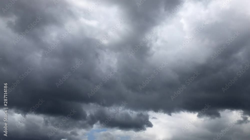 暗雲　黒雲　タイムラプス