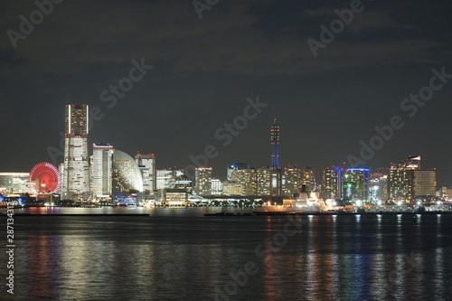 横浜みなとみらいの夜景（全館ライトアップ時）