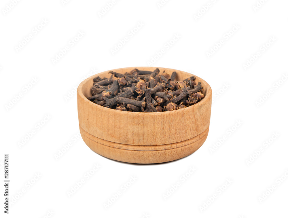 Dry cloves in bowl Dry cloves in bowl