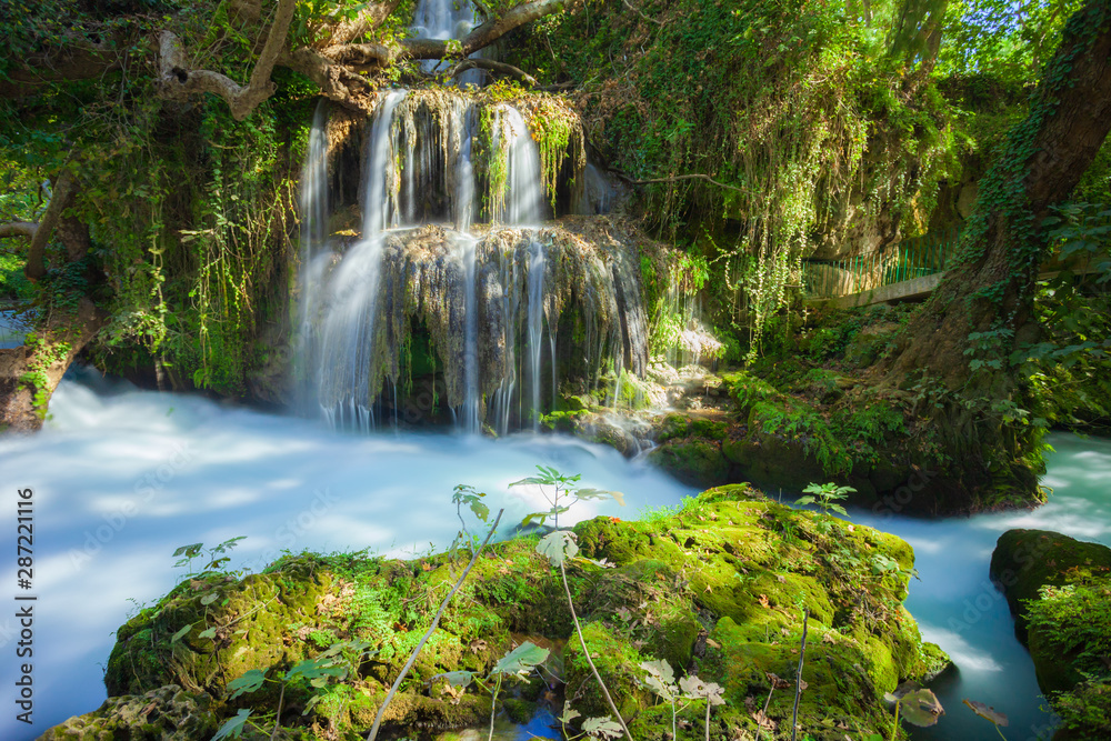 Fototapeta premium Duden waterfall park in Antalya