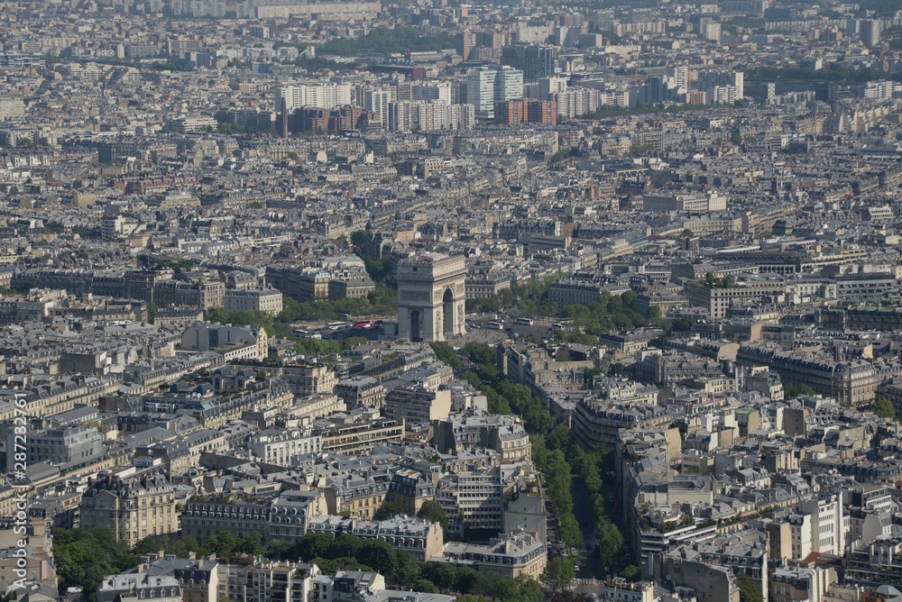 Torbogen Arc de Triomphe de l’Étoile in Paris, Frankreich Blick vom Eiffelturm 