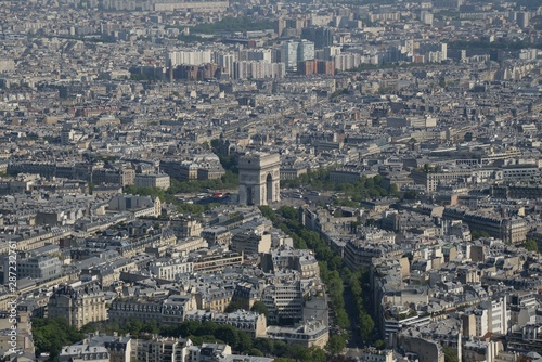 Torbogen Arc de Triomphe de l’Étoile in Paris, Frankreich Blick vom Eiffelturm 