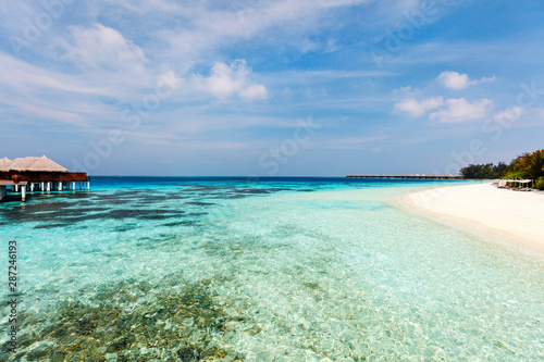 Piękna tropikalna plaża na Malediwach