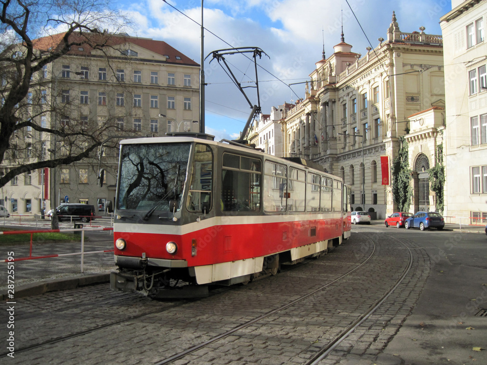 Tatra T6A5 v Praze