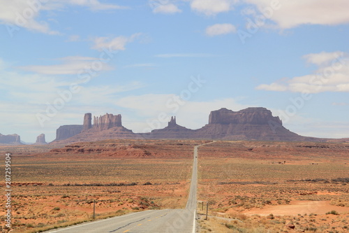 Endless road