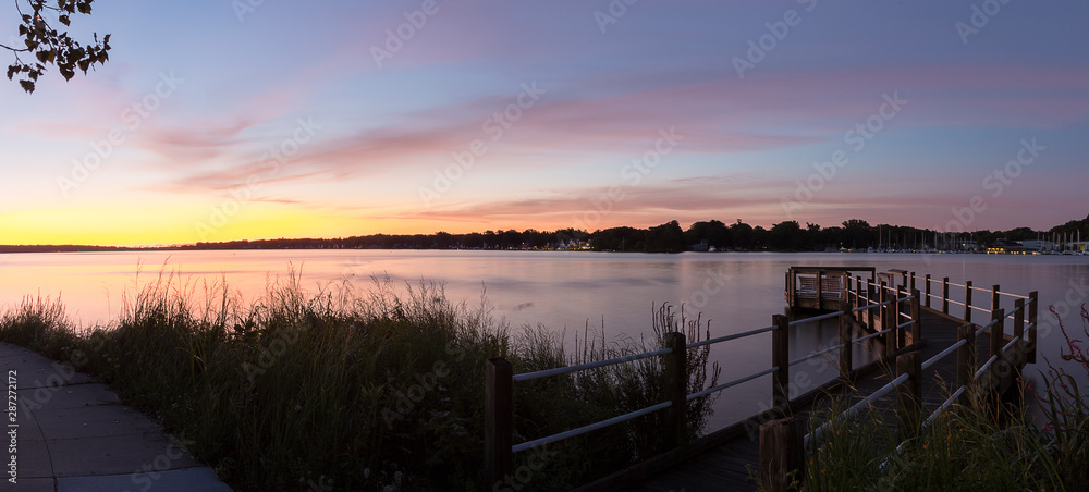 Fototapeta premium BRINK of Day