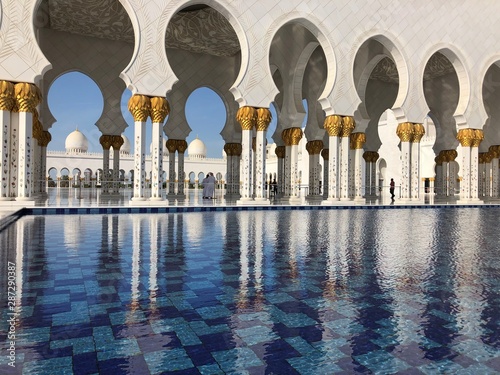detail of the mosque in abu dhabi uae