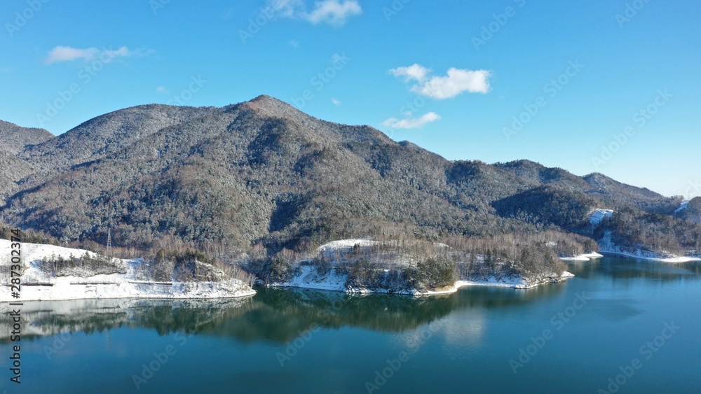 Fototapeta premium 糠平湖