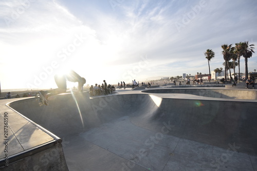 skate in santa monica photo