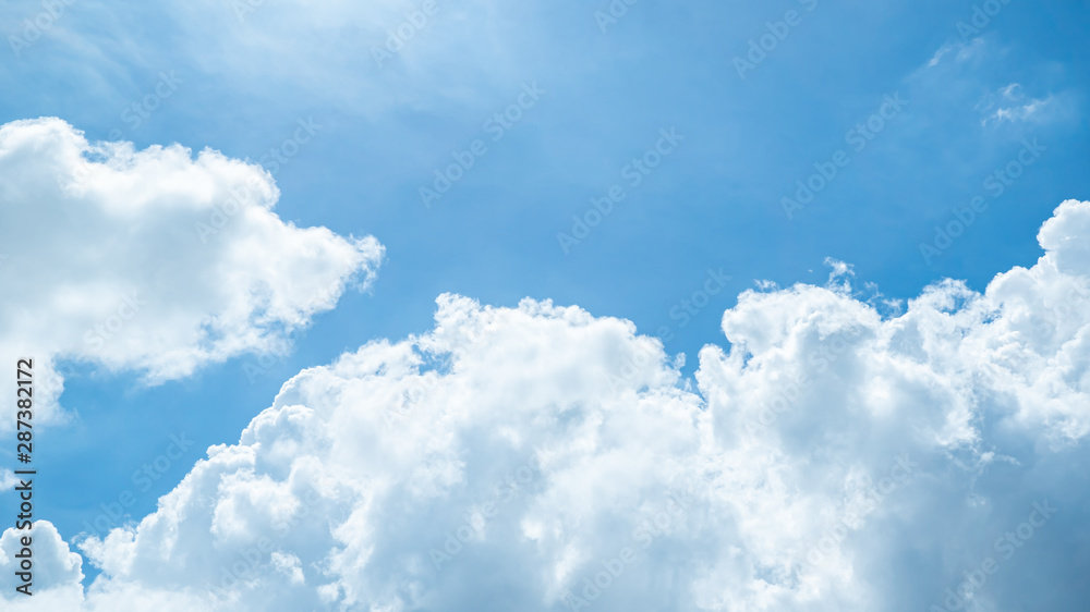 Naklejka premium 青空・雲