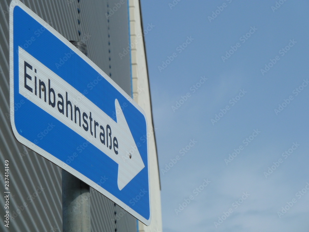 Obraz premium Einbahnstrasse