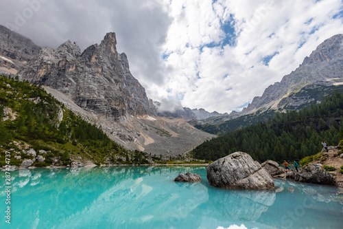Fototapeta Naklejka Na Ścianę i Meble -  Sorapis Lake - Dolomites - Italy