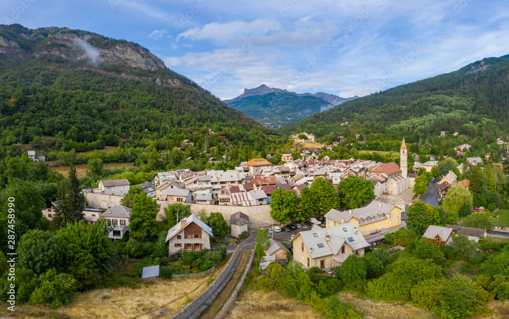 Colmars in der Haut Provence am oberen Ende des Verdon-Talsls