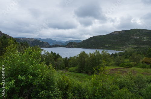 Lake Revsvatnet in the morning (Preikestolen trail, Norway). July 2019 © Сергій Вовк
