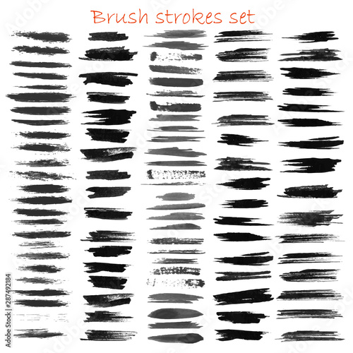 grungy vector brush strokes set © marivlada