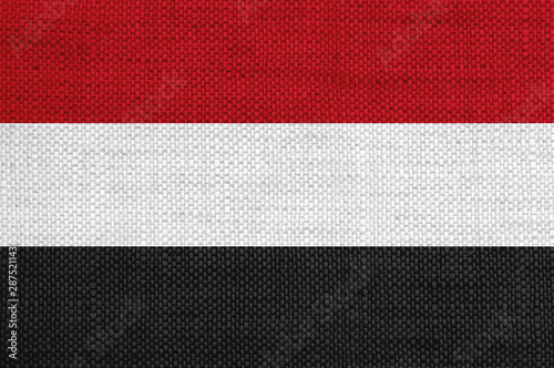 Fahne von Jemen auf altem Leinen
