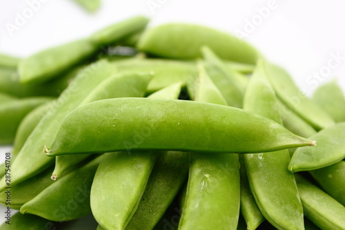 fresh green peas