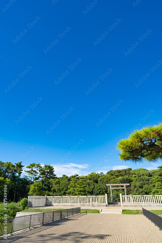 Fototapeta premium 仁徳天皇陵古墳周辺風景