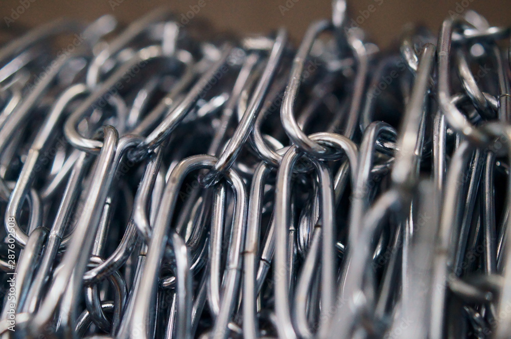Silver chain roll Metallic luster Silver chain roll Metallic luster