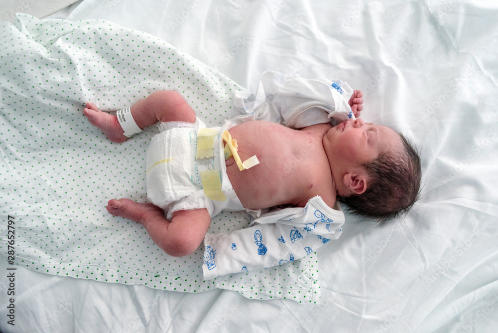 Bebé recién nacido en hospital 08 Stock Photo