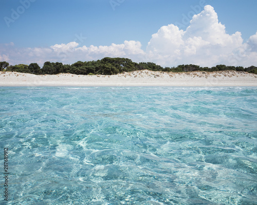 Spiaggia di Porto Pino e acqua cristallina