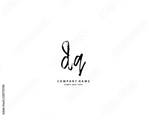DQ Initial handwriting logo vector