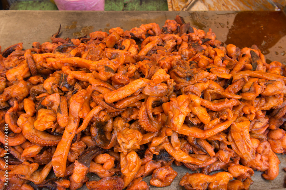 Fried squid cooking, Indonesian cuisine, oyster sauce Fried squid cooking, Indonesian cuisine, oyster sauce