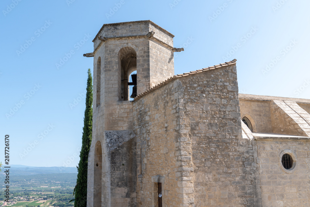 Landscape of Luberon behind Church of Notre Dame Dalidon in village Oppede le Vieux Provence Luberon Vaucluse France