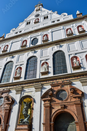 Monaco di Baviera - chiesa di San Michele photo