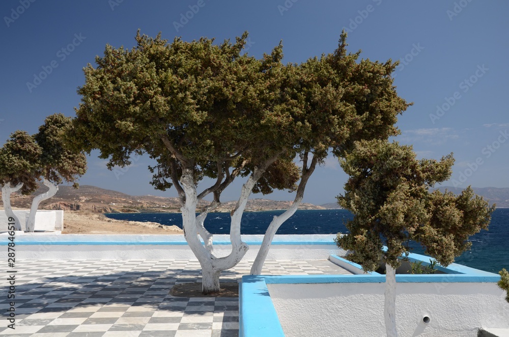 Fototapeta premium petite place à Milos