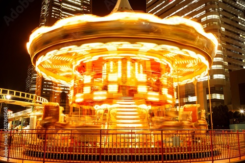 merry-go-round carouse 回転木馬 メリーゴーランド photo