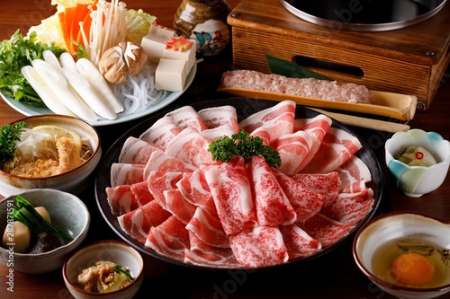Japanese food sukiyaki Shabu-shabu
