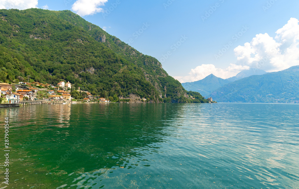 Obraz premium Beautiful landscape on the lake Como Italy