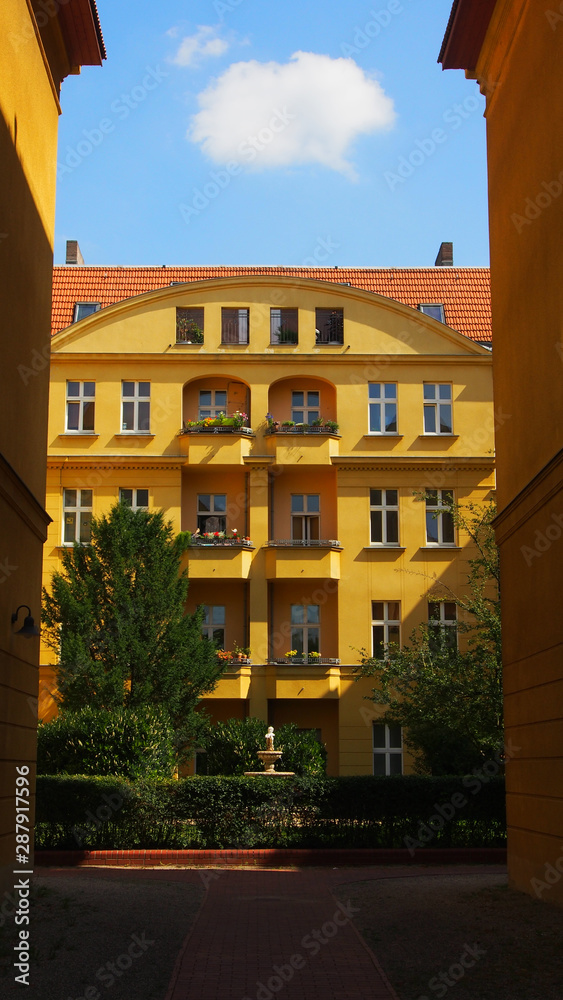 Obraz premium Berlin: Altbauten in Prenzlauer Berg und Pankow