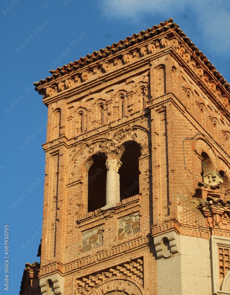 Edificio tiroteado en la Guerra Civil España en Toledo