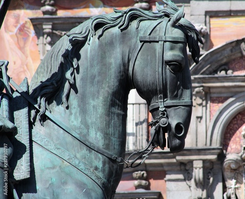 Cabeza del caballo del la estatua de Felipe III de Madrid