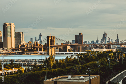 brooklyn bridge new york