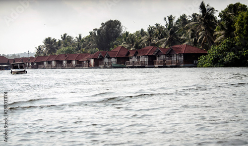 resorts on the lake