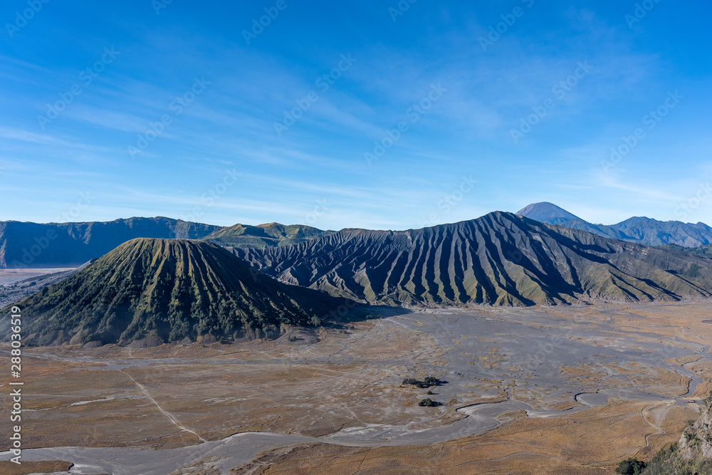 Fototapeta premium The bromo volcano on java in indonesia during the sunrise.